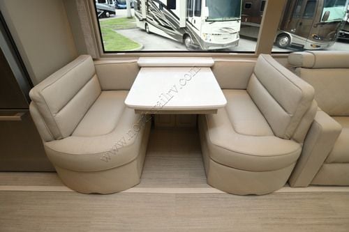 2027 Newmar Essex 4551