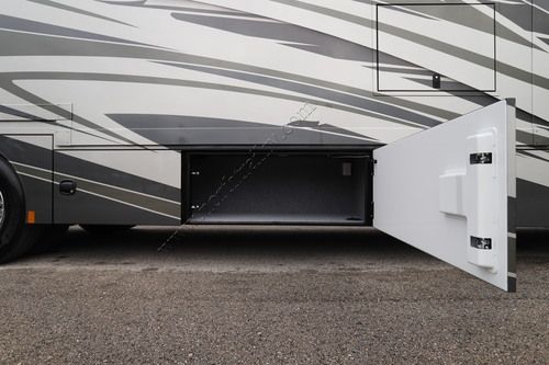 2027 Renegade Rv Valencia 39FW