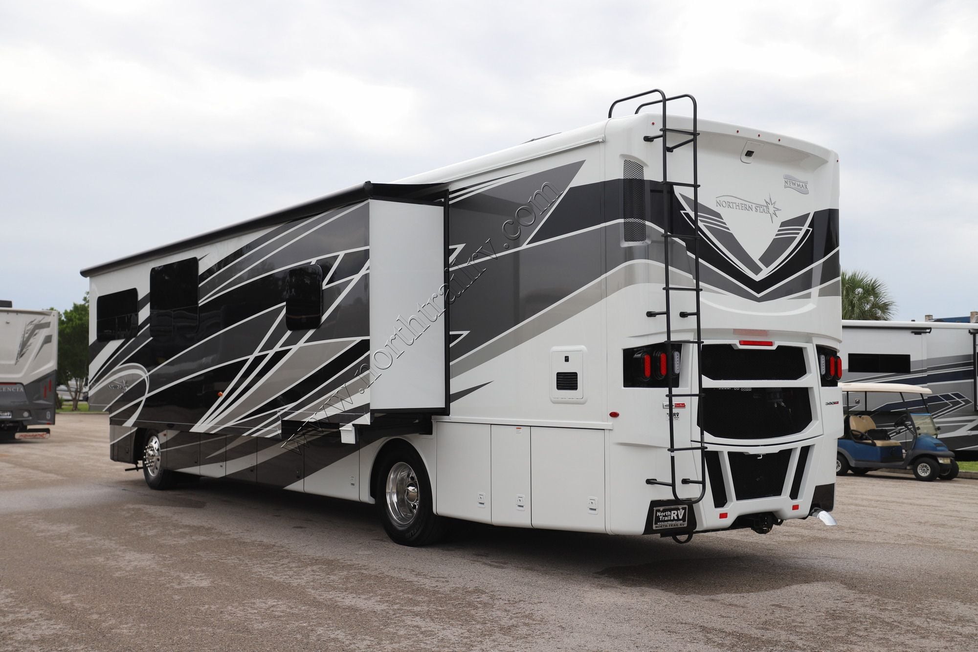 New 2027 Newmar Northern Star 4037 Class A  For Sale