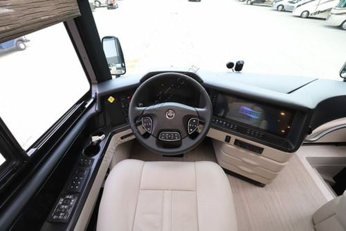 2027 Newmar Essex 4551