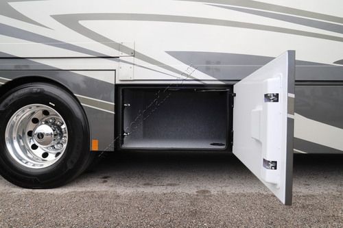 2027 Renegade Rv Valencia 39FW