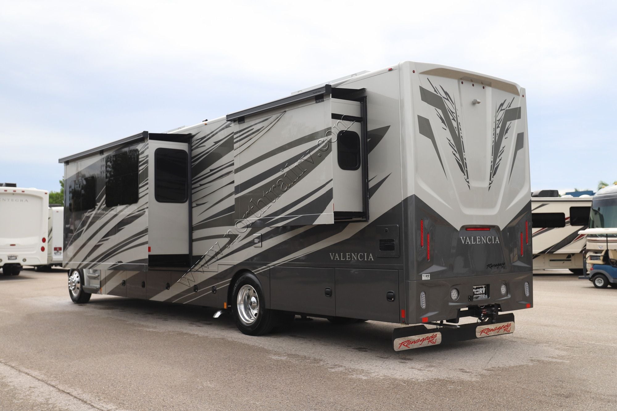 New 2027 Renegade Rv Valencia 39FW Super C  For Sale