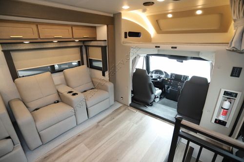 2027 Renegade Rv Valencia 39FW