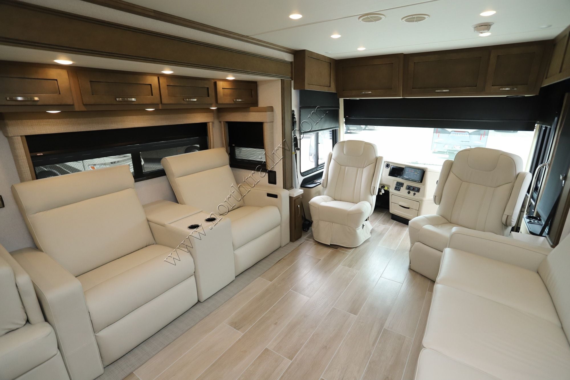 New 2027 Newmar Northern Star 4037 Class A  For Sale