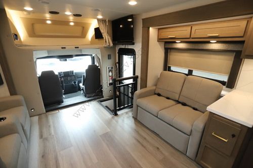 2027 Renegade Rv Valencia 39FW