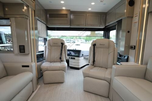 2027 Newmar Essex 4551