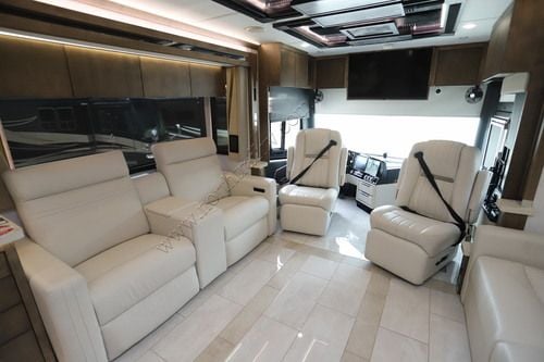 2027 Tiffin Motor Homes Zephyr 45PZ