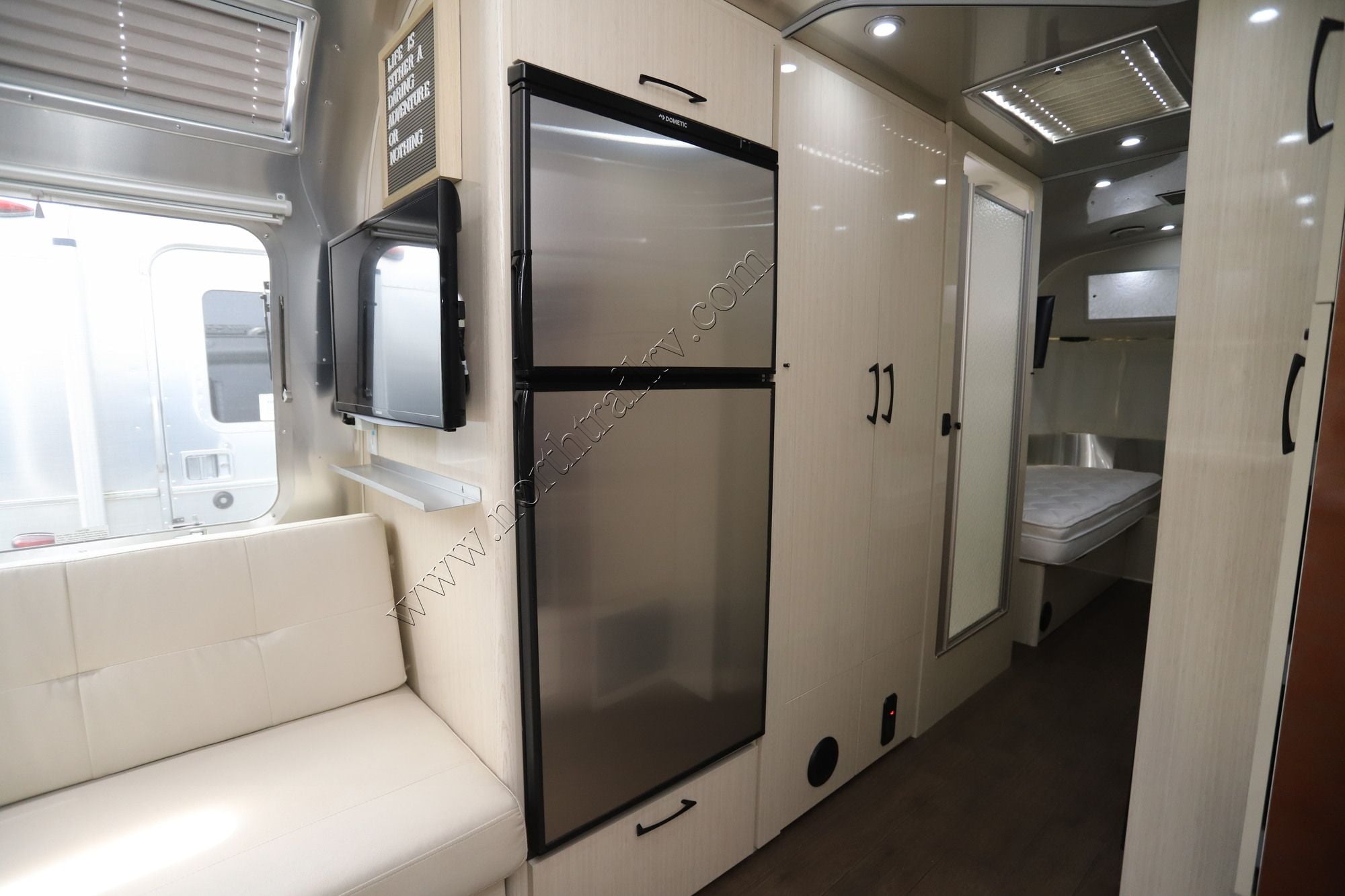 Used 2018 Airstream Intl Serenity 27FBT Travel Trailer  For Sale