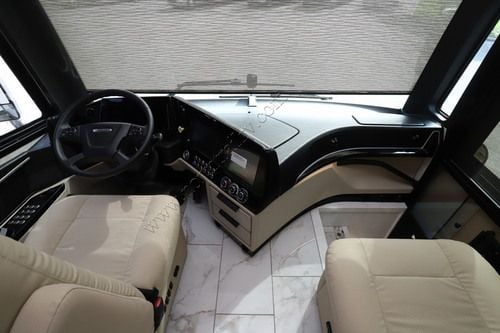 2027 Tiffin Motor Homes Allegro Bus 40IP