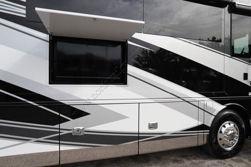 2027 Tiffin Motor Homes Allegro Bus 40IP
