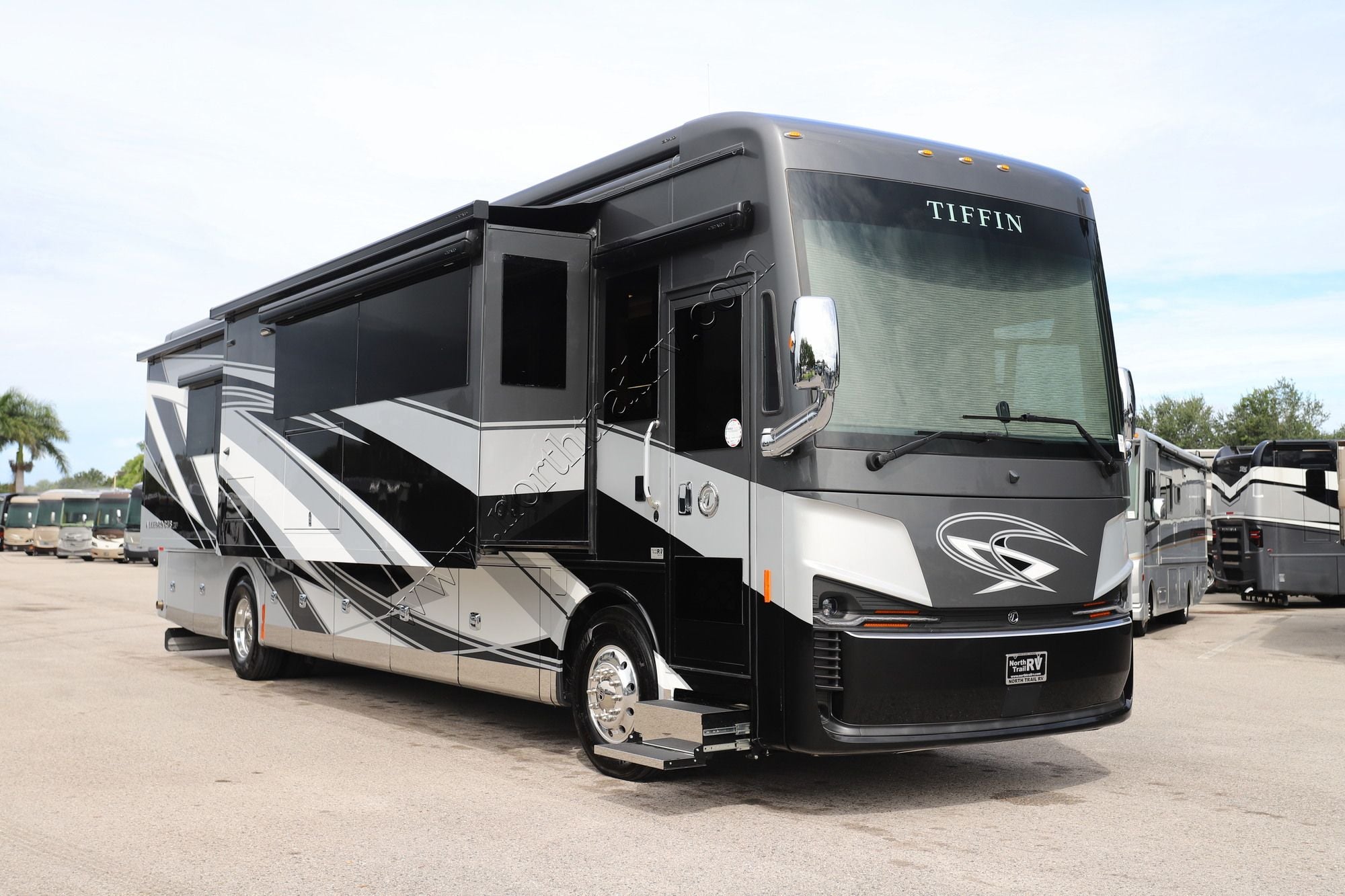 New 2027 Tiffin Motor Homes Allegro Bus 40IP Class A  For Sale