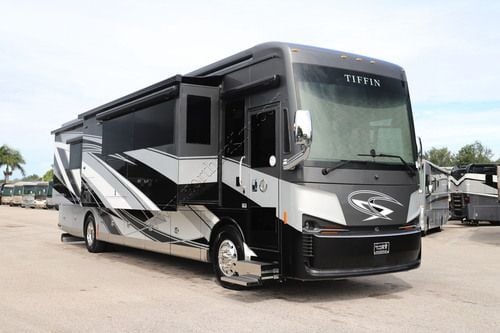 2027 Tiffin Motor Homes Allegro Bus 40IP
