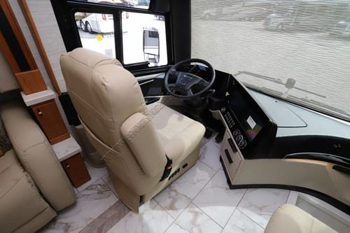 2027 Tiffin Motor Homes Allegro Bus 40IP