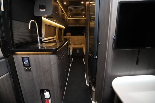 2024 Airstream Interstate 24GT E-1