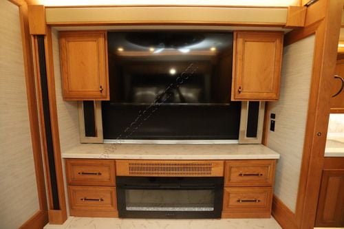 2027 Tiffin Motor Homes Allegro Bus 40IP