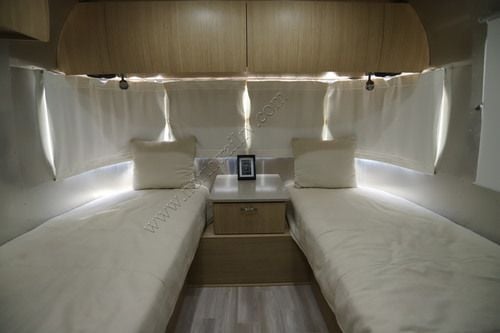 2019 Airstream Flying Cloud 25RBT