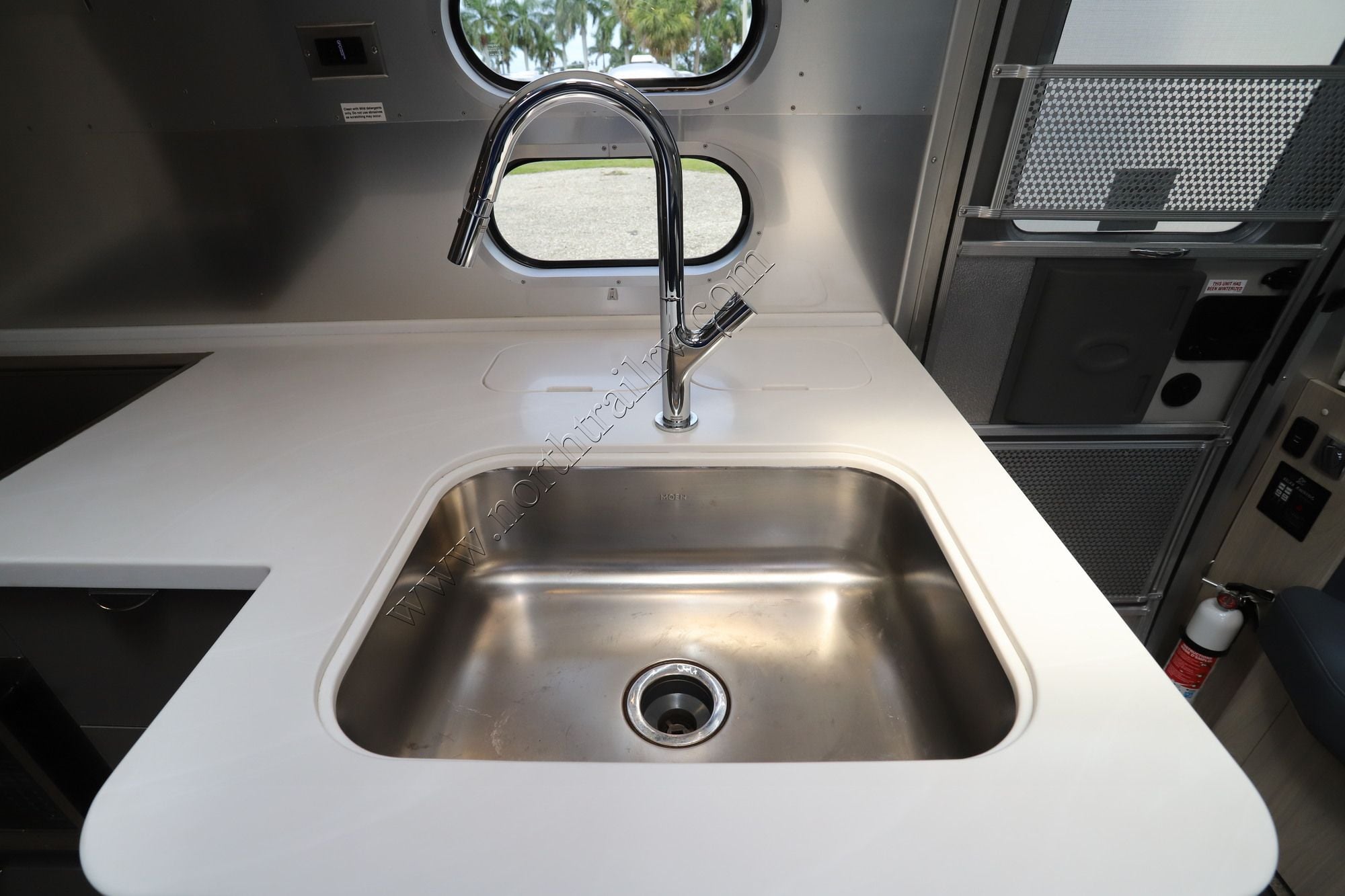 Used 2022 Airstream Globetrotter 27FBQ Travel Trailer  For Sale