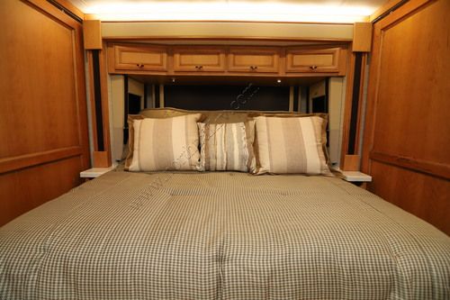 2027 Tiffin Motor Homes Allegro Bus 40IP
