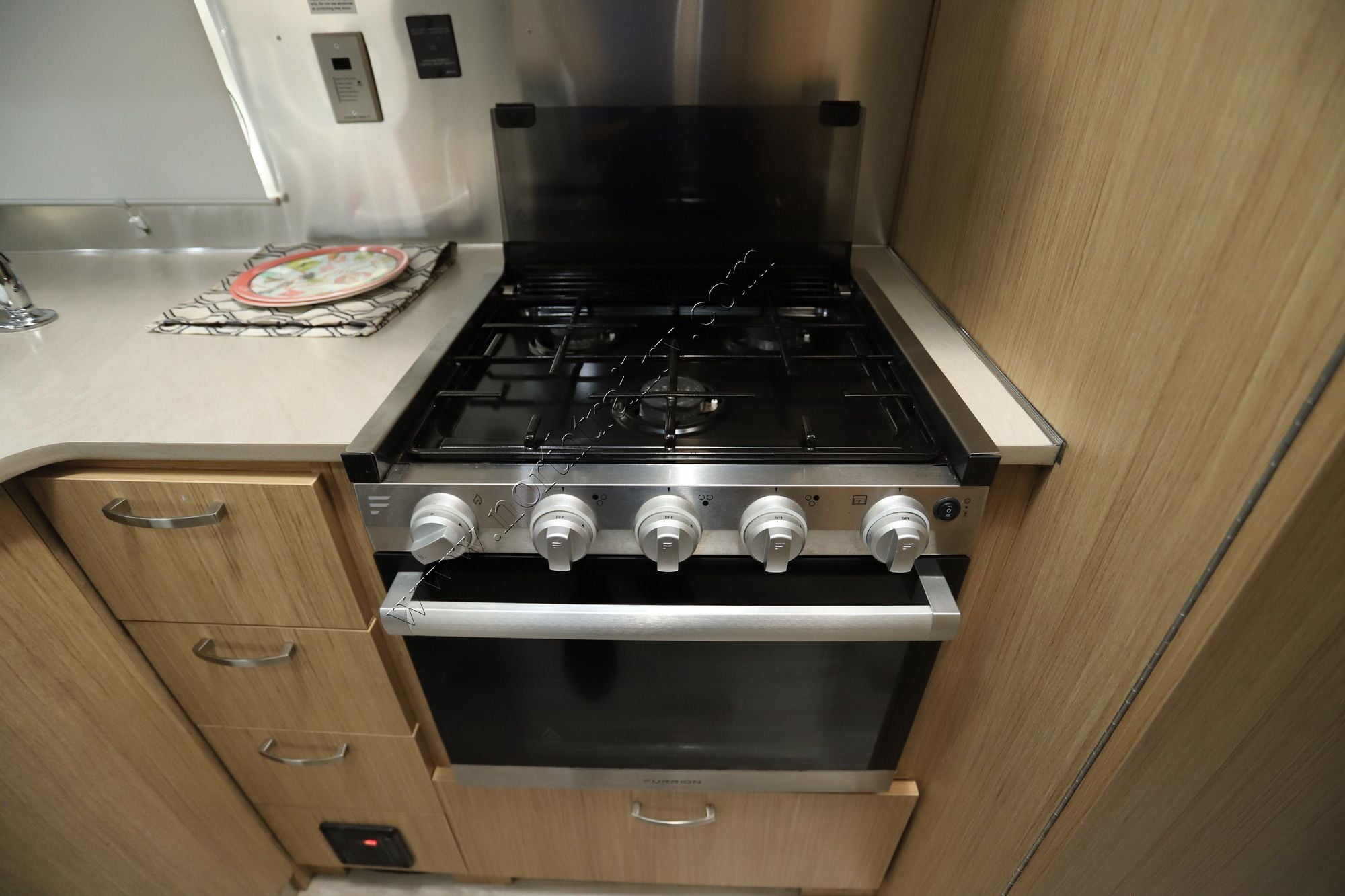 Used 2019 Airstream Flying Cloud 25RBT Travel Trailer  For Sale
