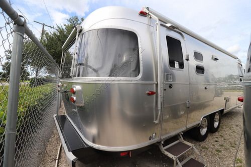 2018 Airstream Intl Serenity 27FBT