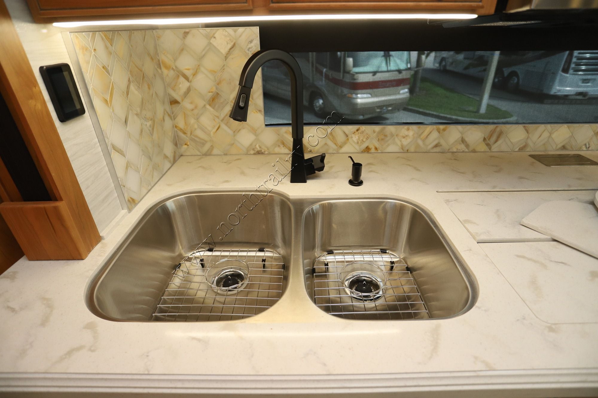 New 2027 Tiffin Motor Homes Allegro Bus 40IP Class A  For Sale