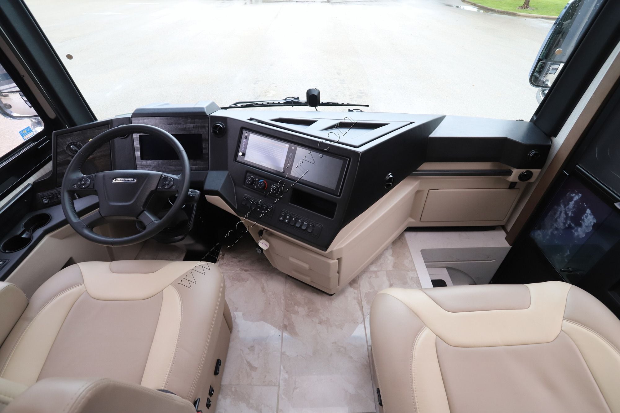 Used 2026 Newmar Dutch Star 4081 Class A  For Sale