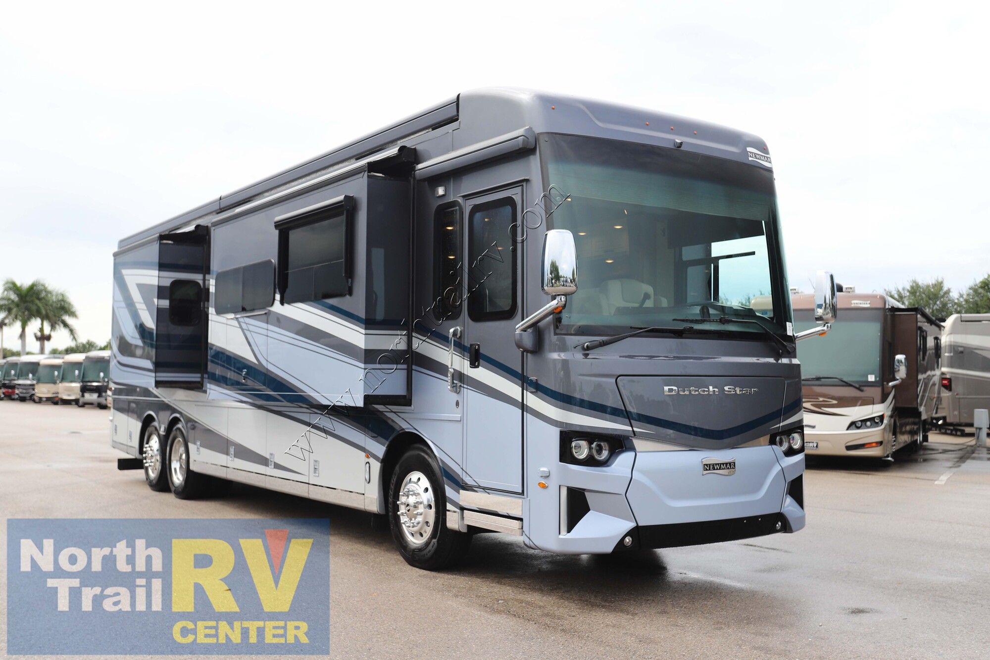 Used 2026 Newmar Dutch Star 4081 Class A  For Sale