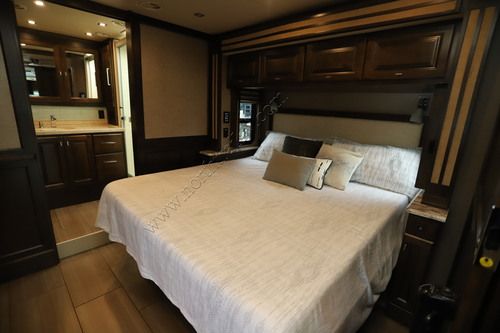 2019 Tiffin Motor Homes Allegro Red 37BA Class A