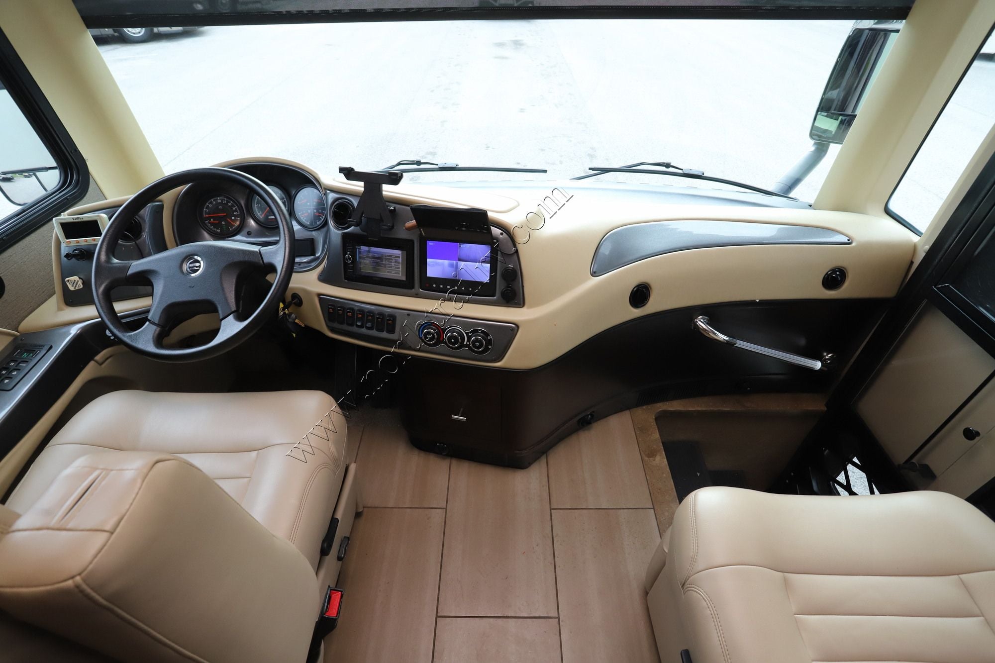 Used 2019 Tiffin Motor Homes Allegro Red 37BA Class A  For Sale