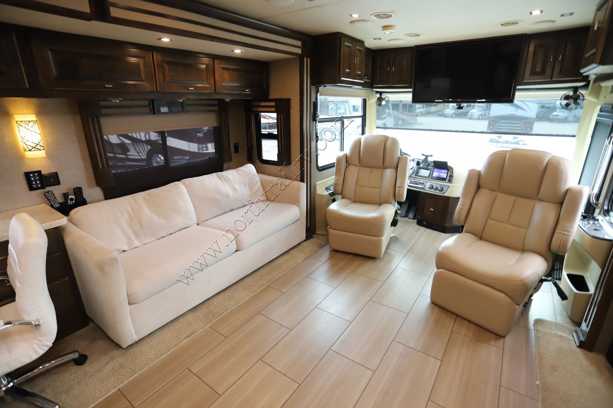 Used 2019 Tiffin Motor Homes Allegro Red 37BA Class A  For Sale