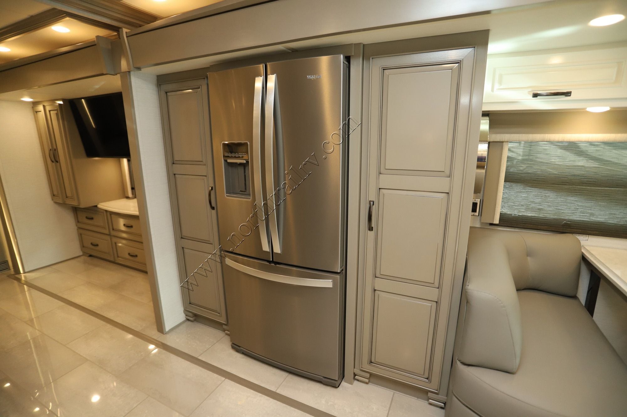 Used 2026 Newmar Dutch Star 4325 Class A  For Sale