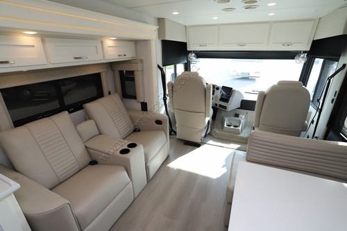 2025 Newmar Bay Star Sport 3014