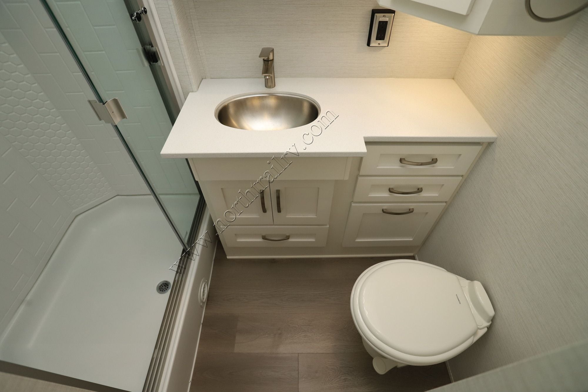 Used 2025 Newmar Bay Star Sport 3014 Class A  For Sale