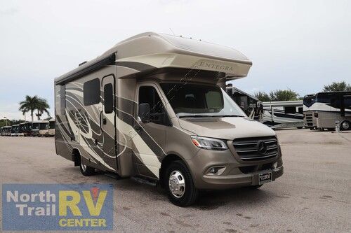 2021 Entegra Qwest 24L