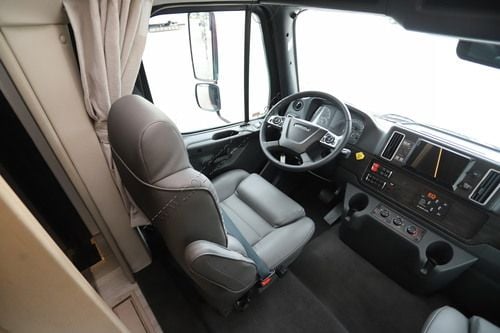2027 Renegade Rv Valencia 39BB