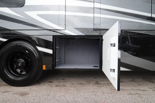 2027 Renegade Rv Valencia 39BB