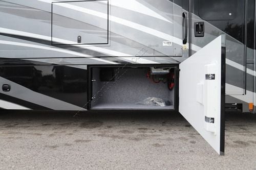 2027 Renegade Rv Valencia 39BB