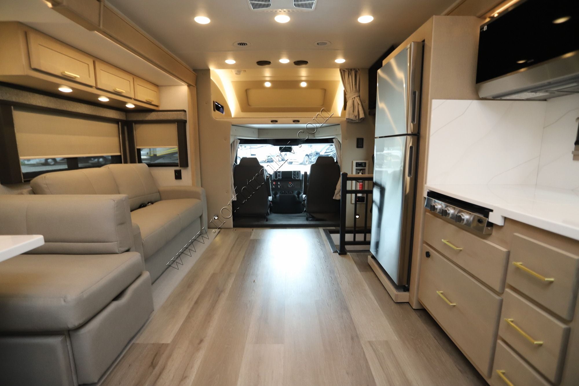 New 2027 Renegade Rv Valencia 39BB Super C  For Sale