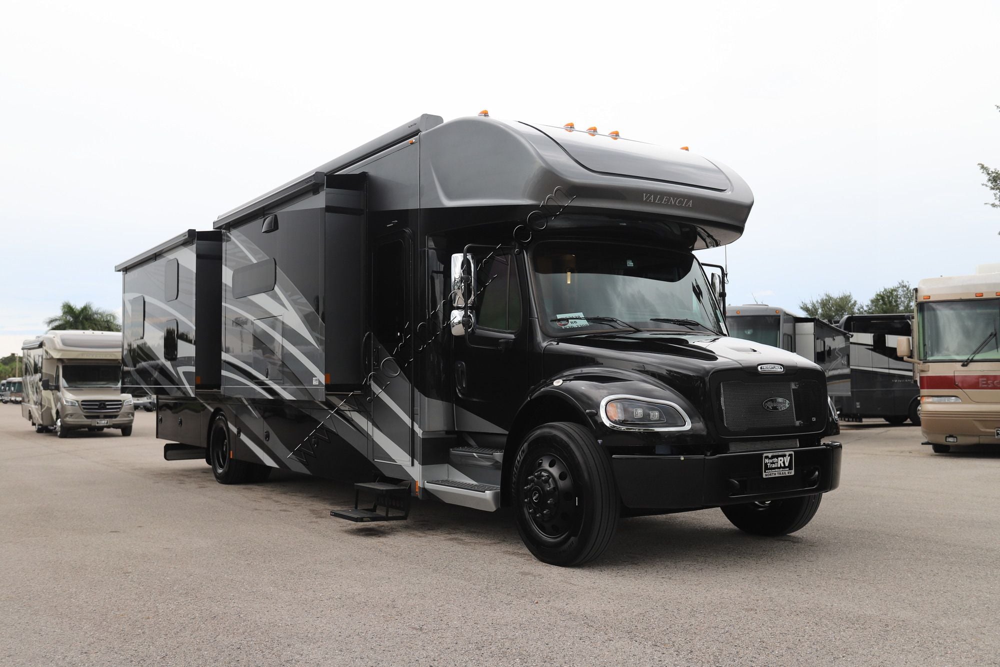 New 2027 Renegade Rv Valencia 39BB Super C  For Sale