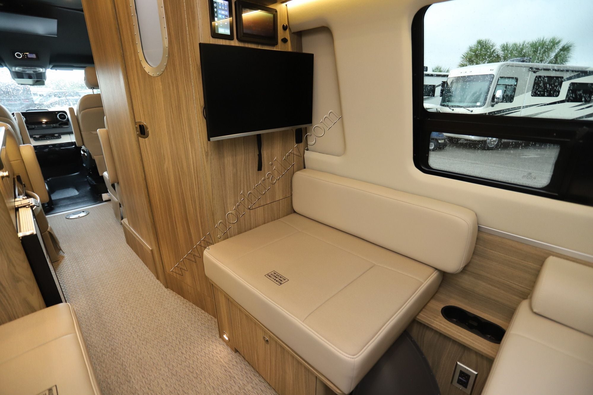 New 2027 Airstream Interstate 24GL  Class B  For Sale