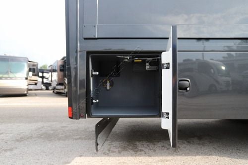 2027 Renegade Rv Verona Le 40LBH