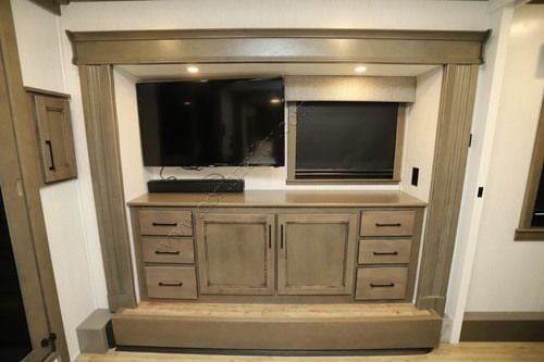 2023 Forest River Riverstone 45BATH