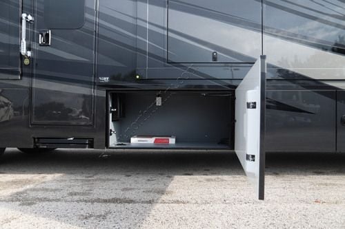 2027 Renegade Rv Verona Le 40LBH