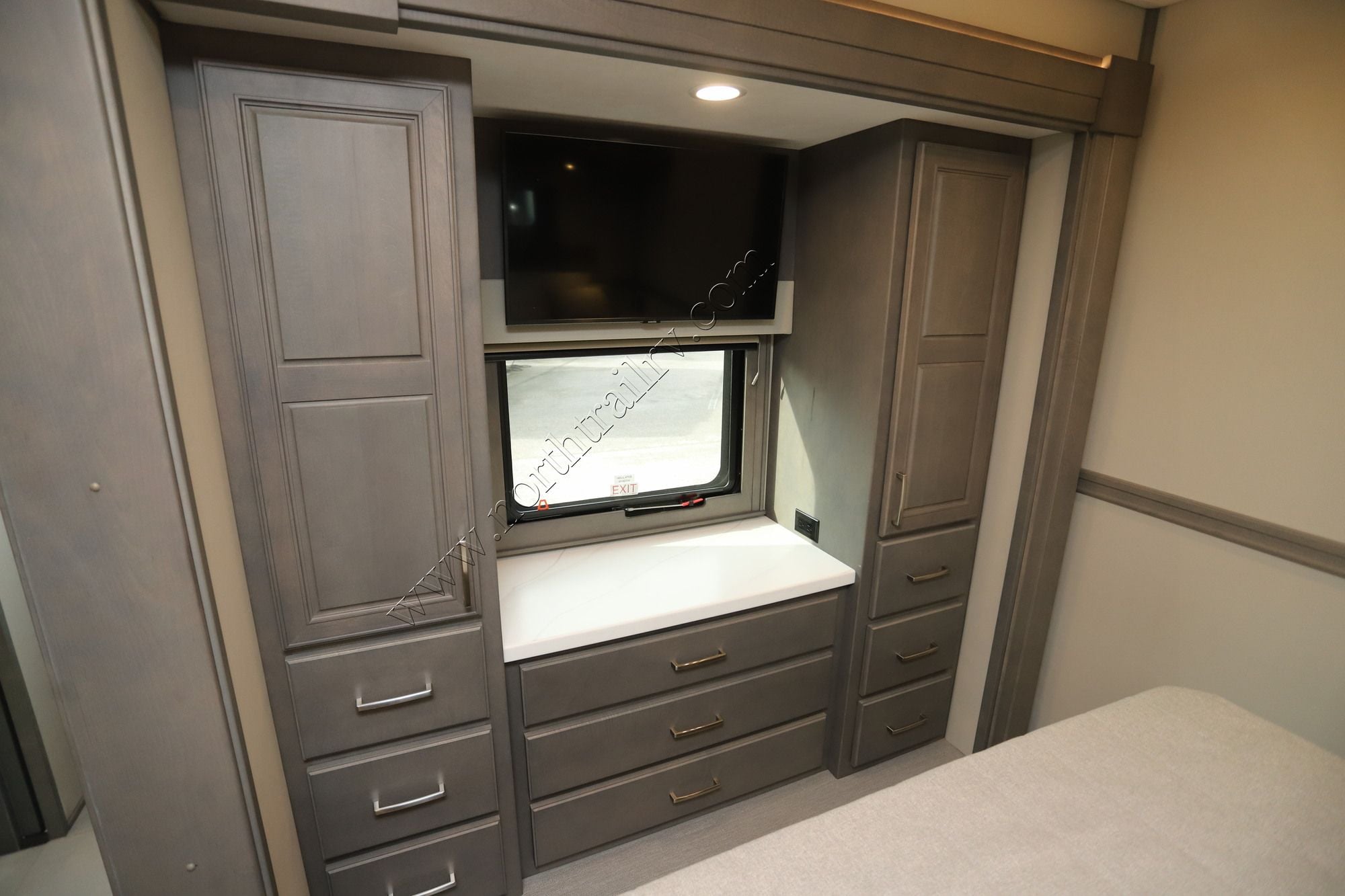 New 2027 Renegade Rv Verona Le 40LBH Super C  For Sale