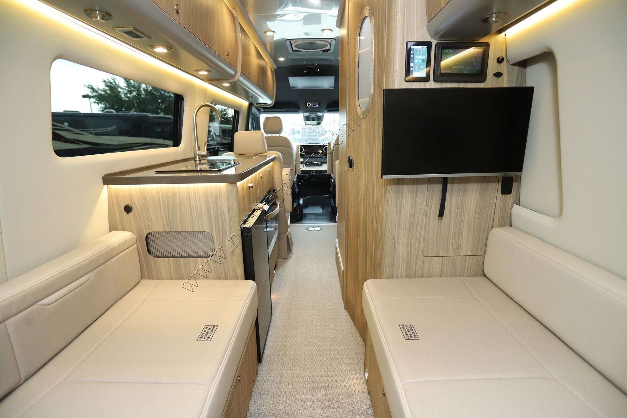 New 2027 Airstream Interstate 24GL  Class B  For Sale