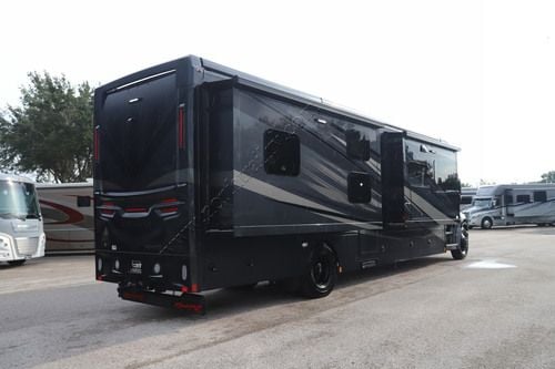2027 Renegade Rv Verona Le 40LBH