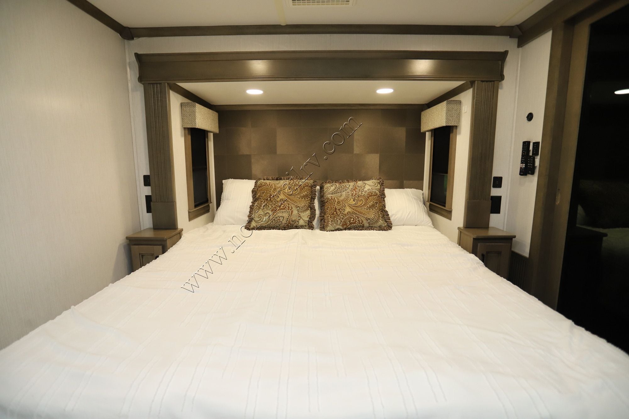 Used 2023 Forest River Riverstone 45BATH Fifth Wheel  For Sale