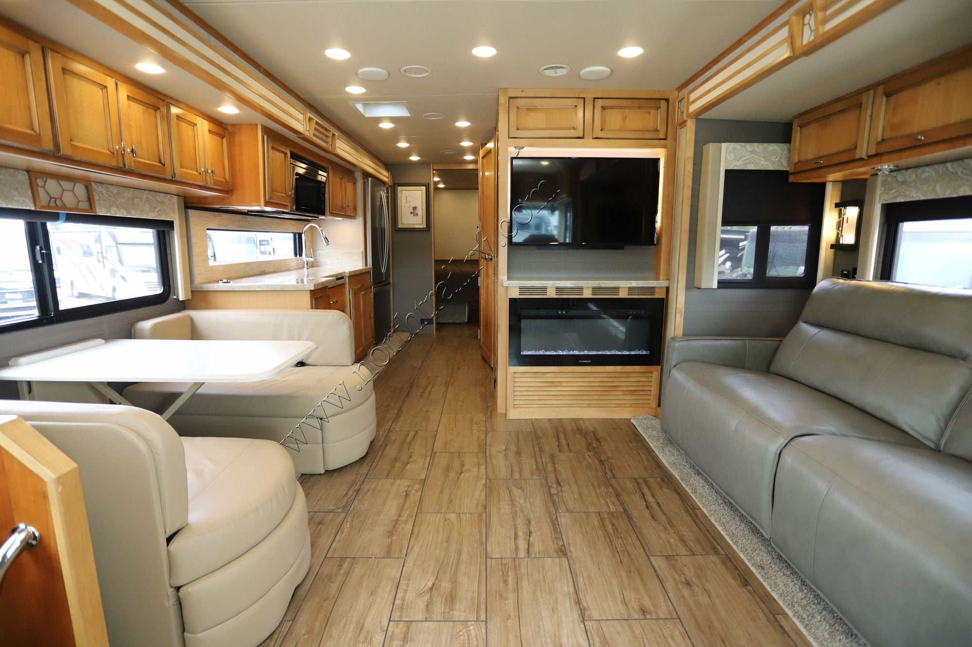 Used 2020 Tiffin Motor Homes Allegro 34PA Class A  For Sale