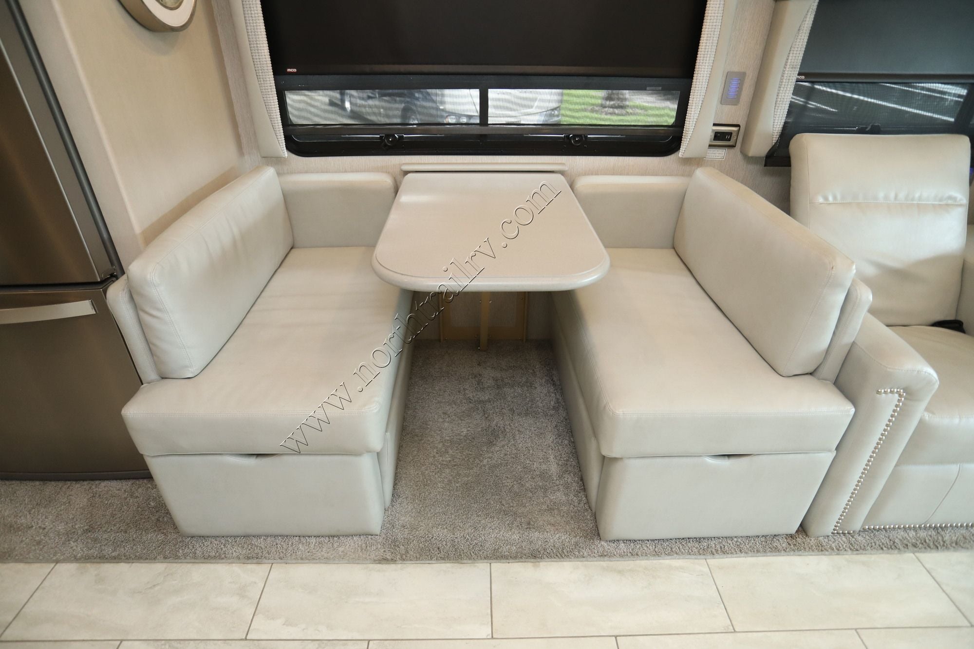 Used 2022 Newmar Kountry Star 3709 Class A  For Sale