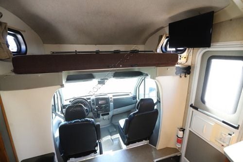 2009 Fleetwood Pulse 24D